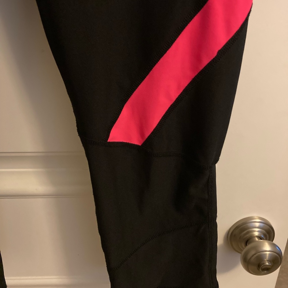 Xersion workout capris - Picture 4 of 5